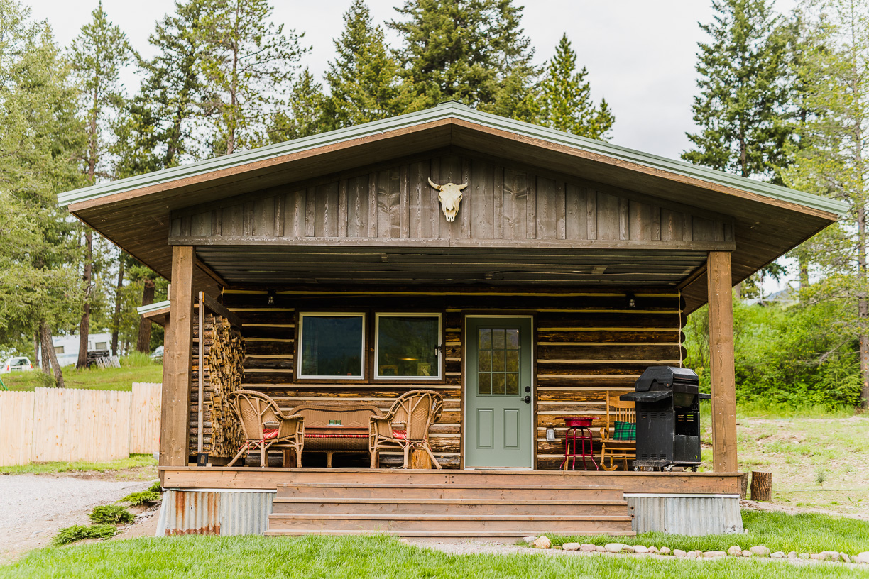 Blackfoot Cabin - 9 Miles to Glacier National Park