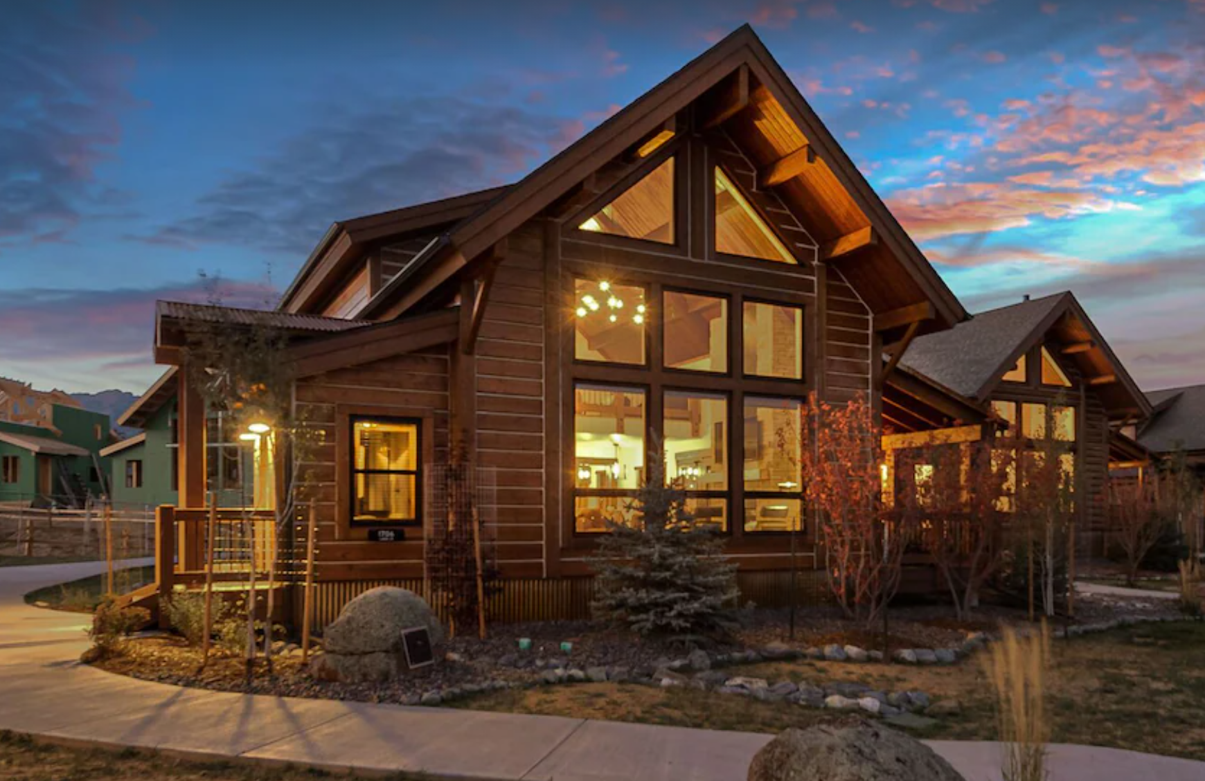 Cozy and Relaxing Cabin Steps from Lake Estes