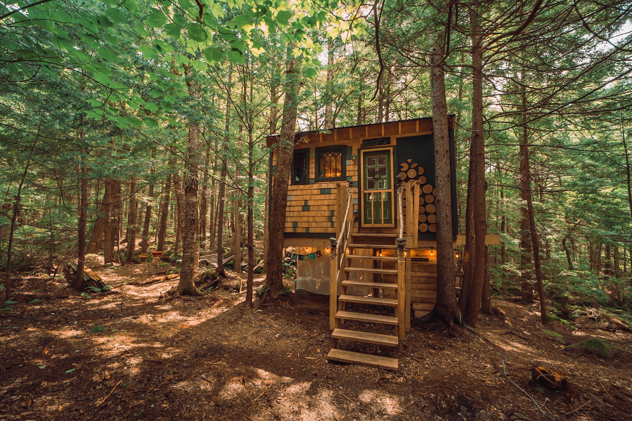 Lovely Treehouse in the Woods Next to Stream