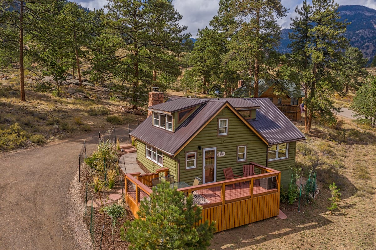 Original RMNP Cabin with 360 Degree Views