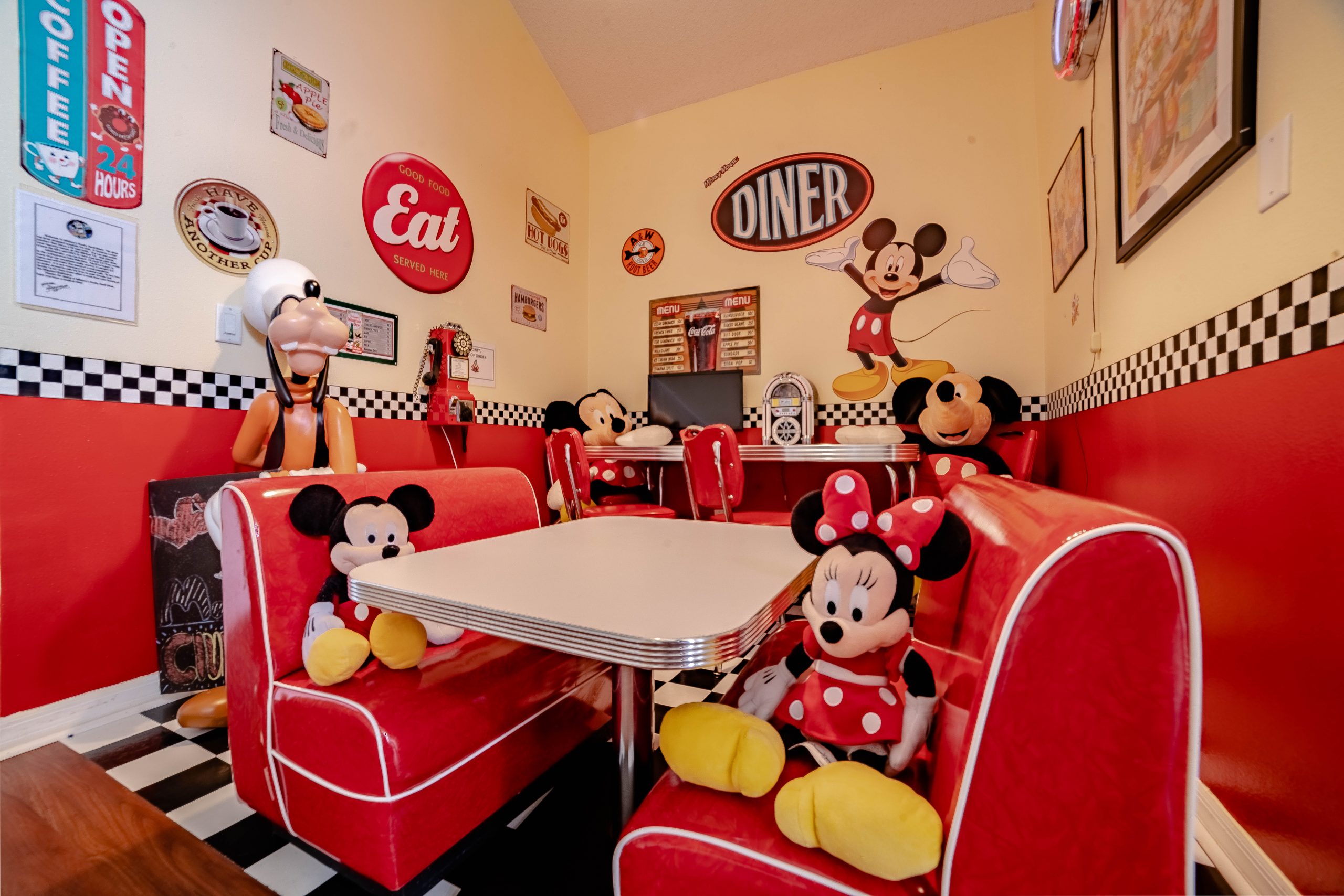 Mickey Mouse-themed diner