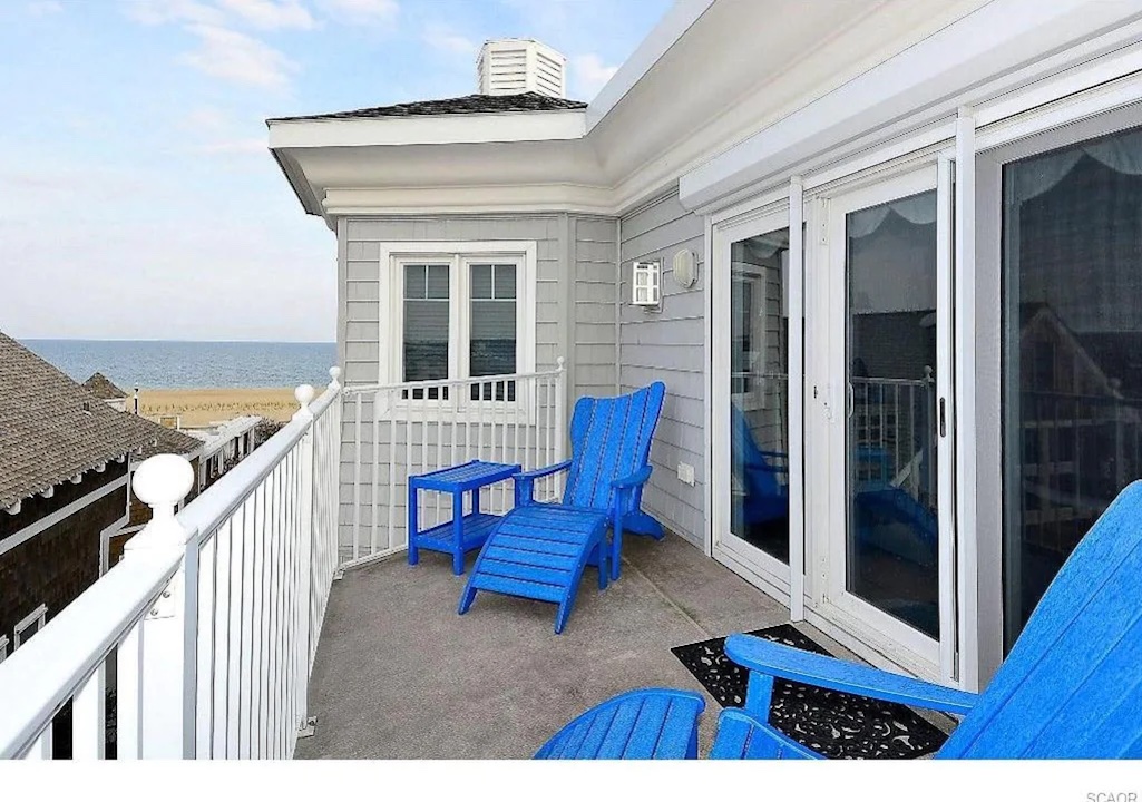 3-Bedroom Oceanfront Condo on Bethany Boardwalk with Pool