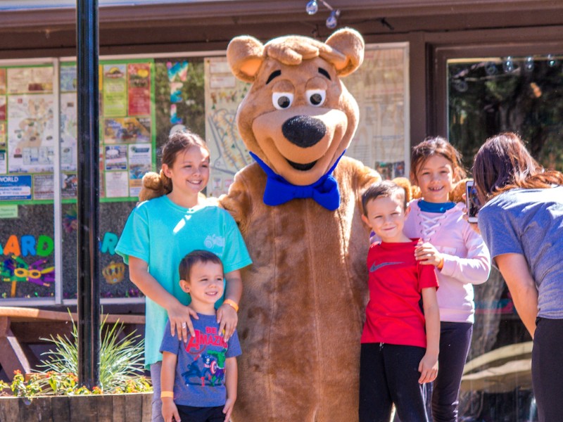 Yogi Bear’s Jellystone Park