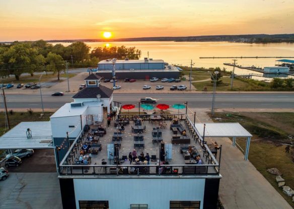 birds eye of restaurant with rooftop seating