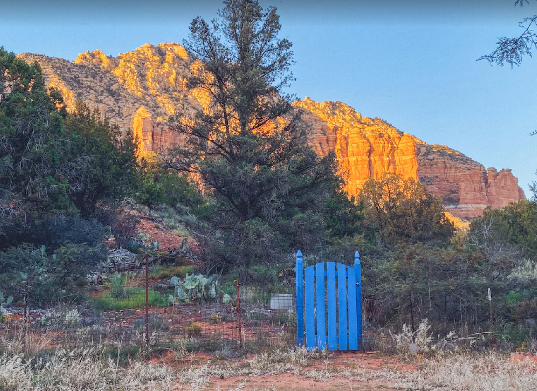 Red rock views and access to the forest