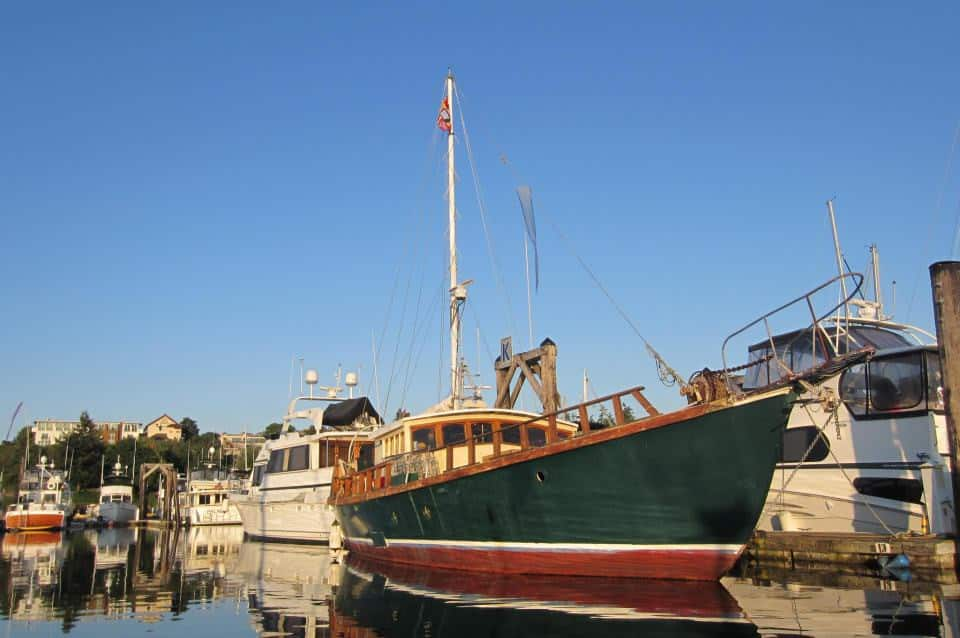 A fun boat stay with full breakfasts provided