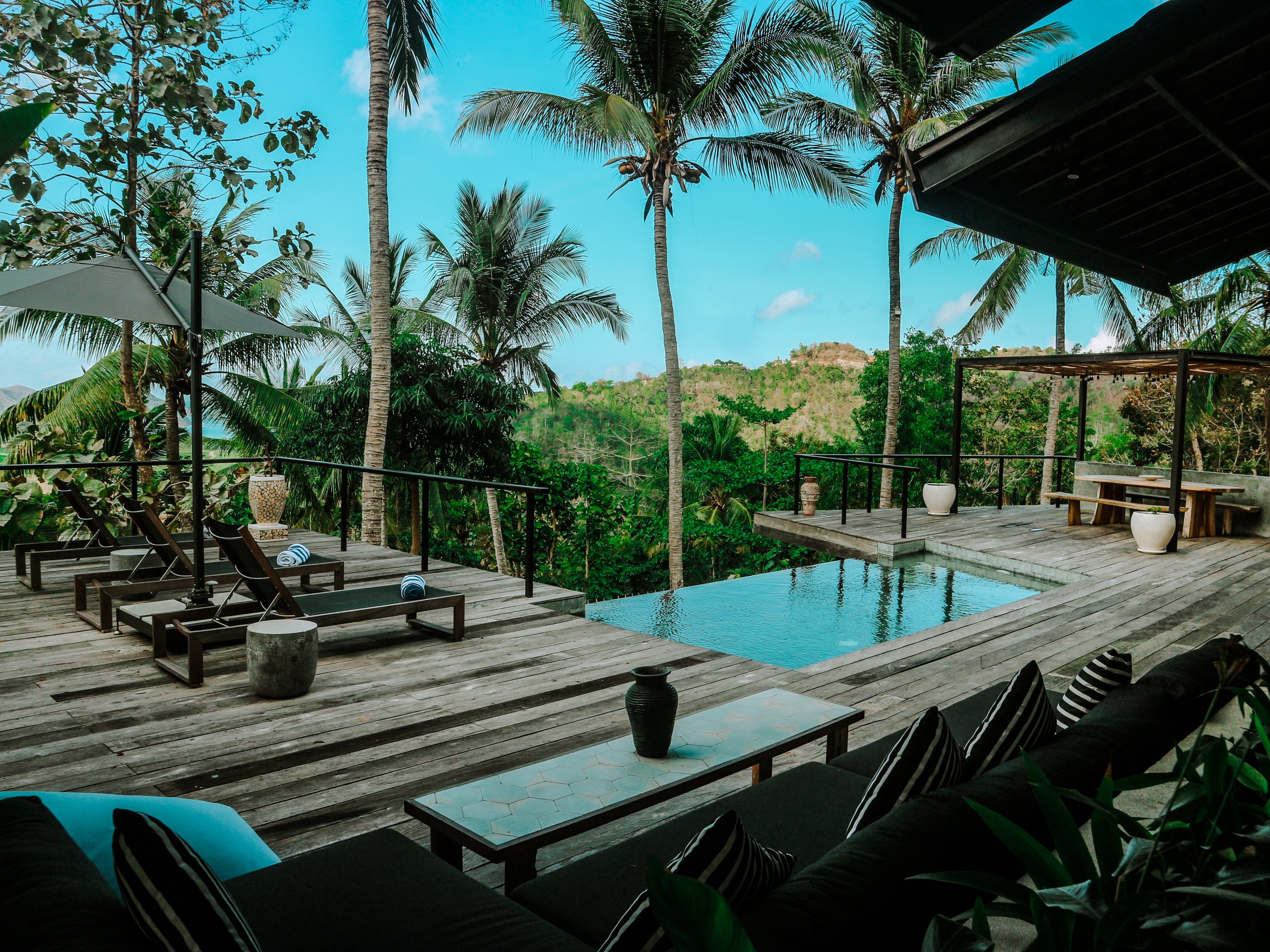 Large decking area in the jungle 