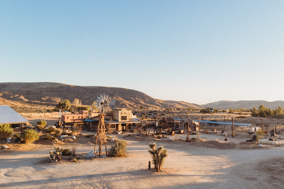 Village at The Outlaw: Pioneertown