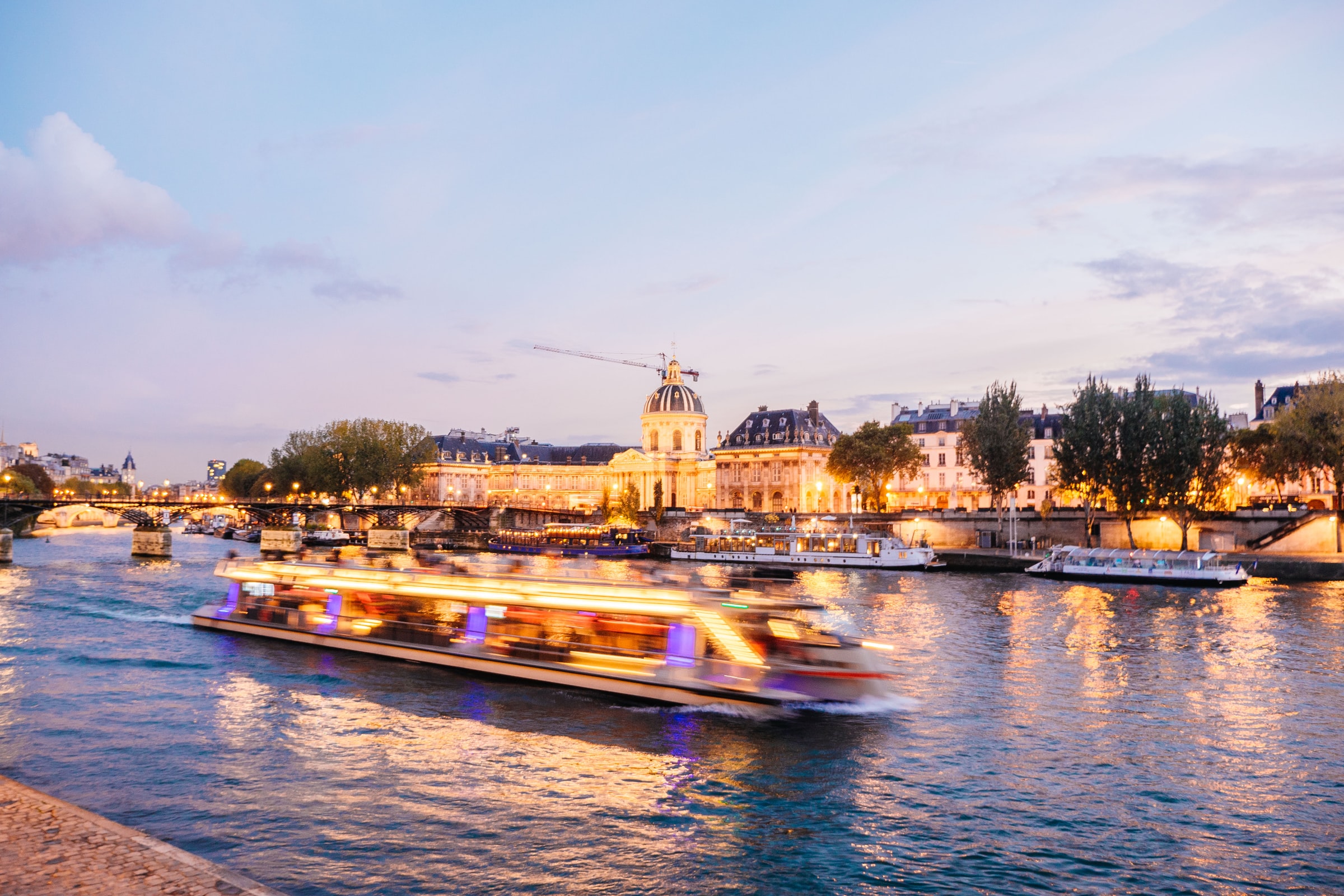 Private Boat Tour of Seine River 