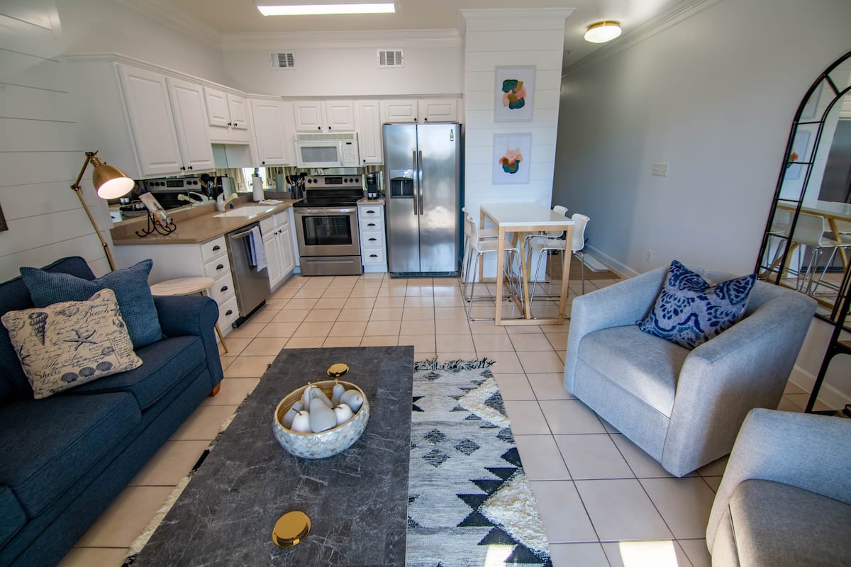 Condo living room and kitchen 