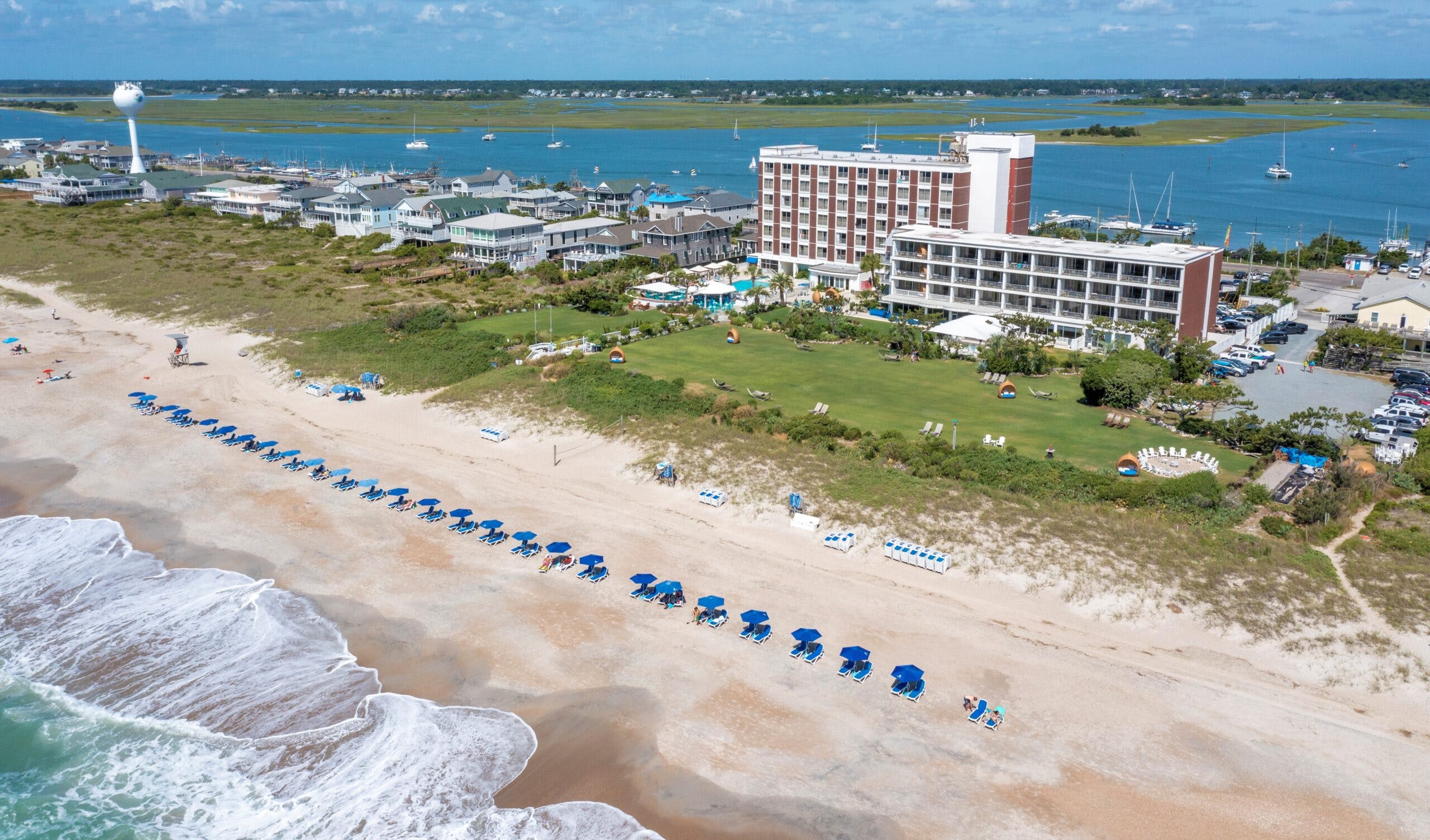 Blockade Runner Beach Resort