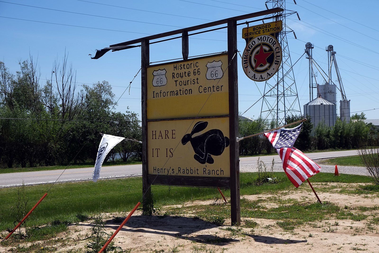 Henry's Rabbit Ranch, Staunton, Illinos