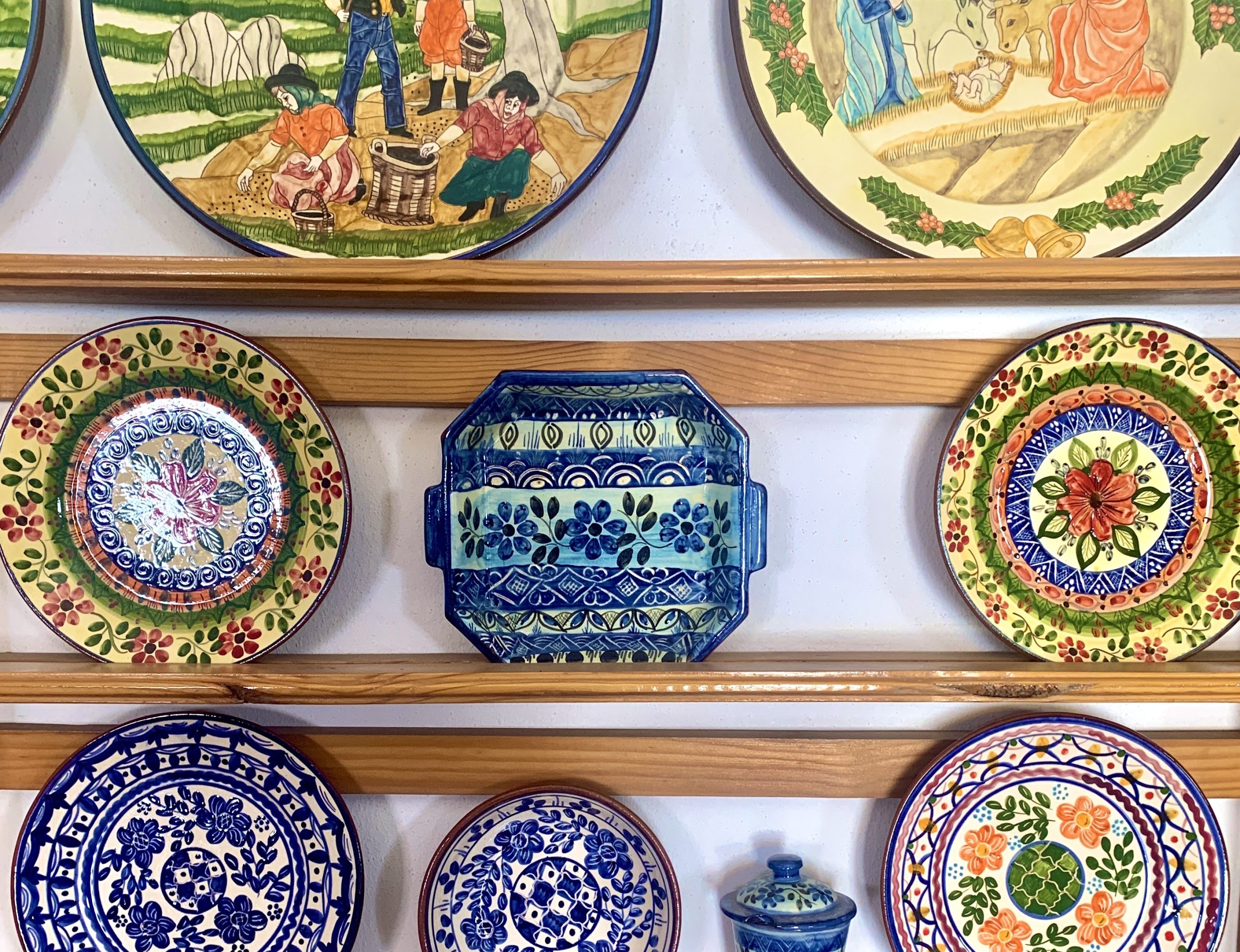 Traditional Portuguese pottery colors and designs