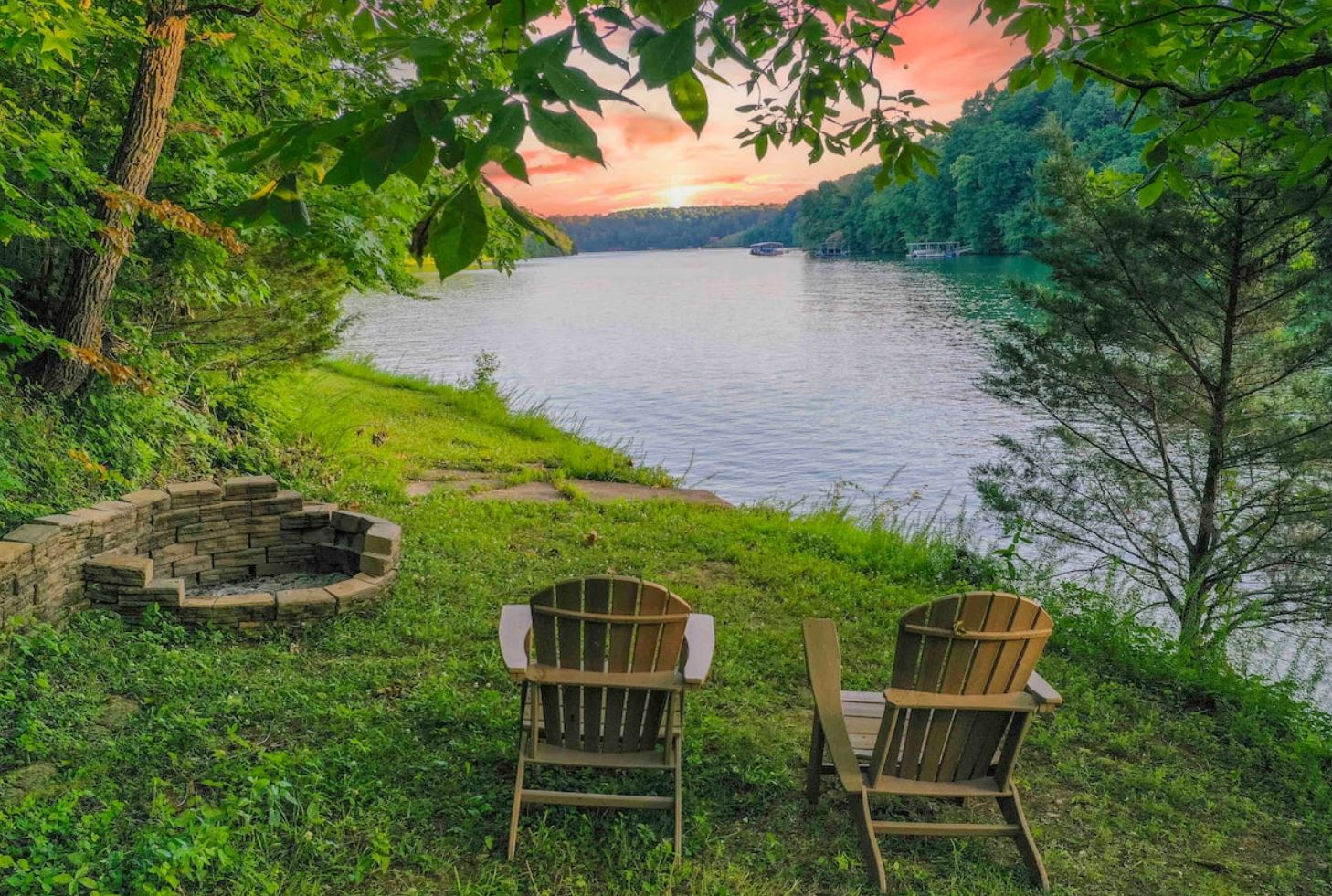 Private Lakefront Cabin with Dock and Hot Tub