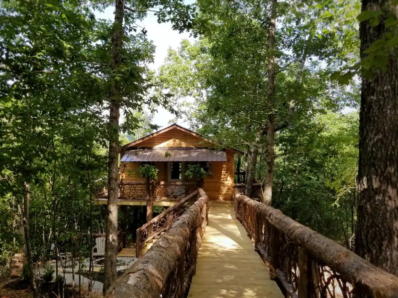 87Getaway Treehouse Escape for Four