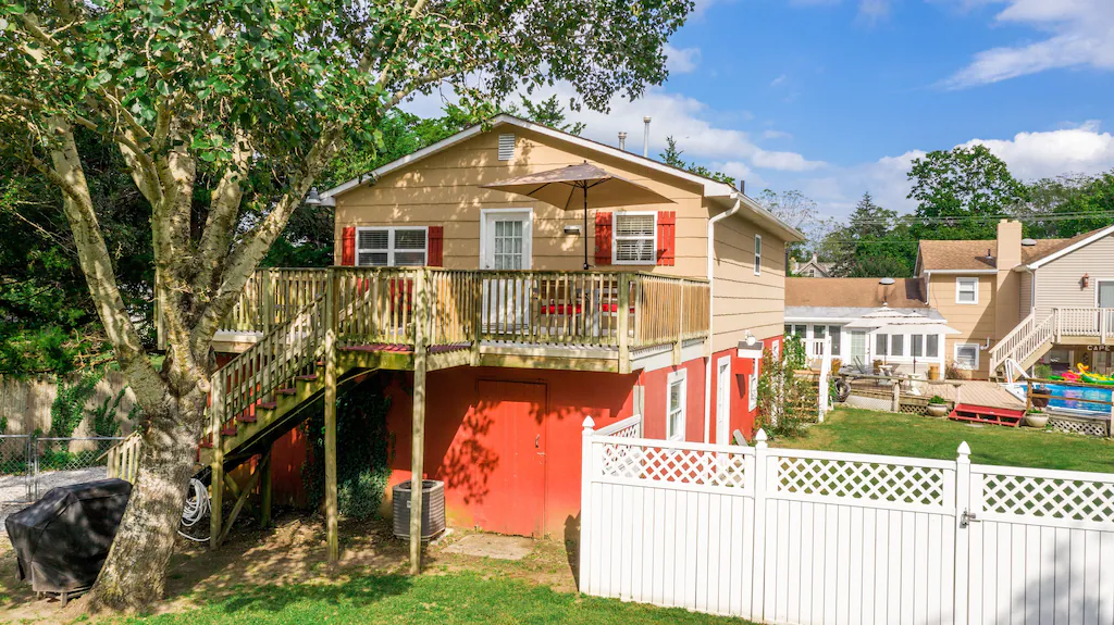 Roomy cabin with a one-acre, fenced in yard