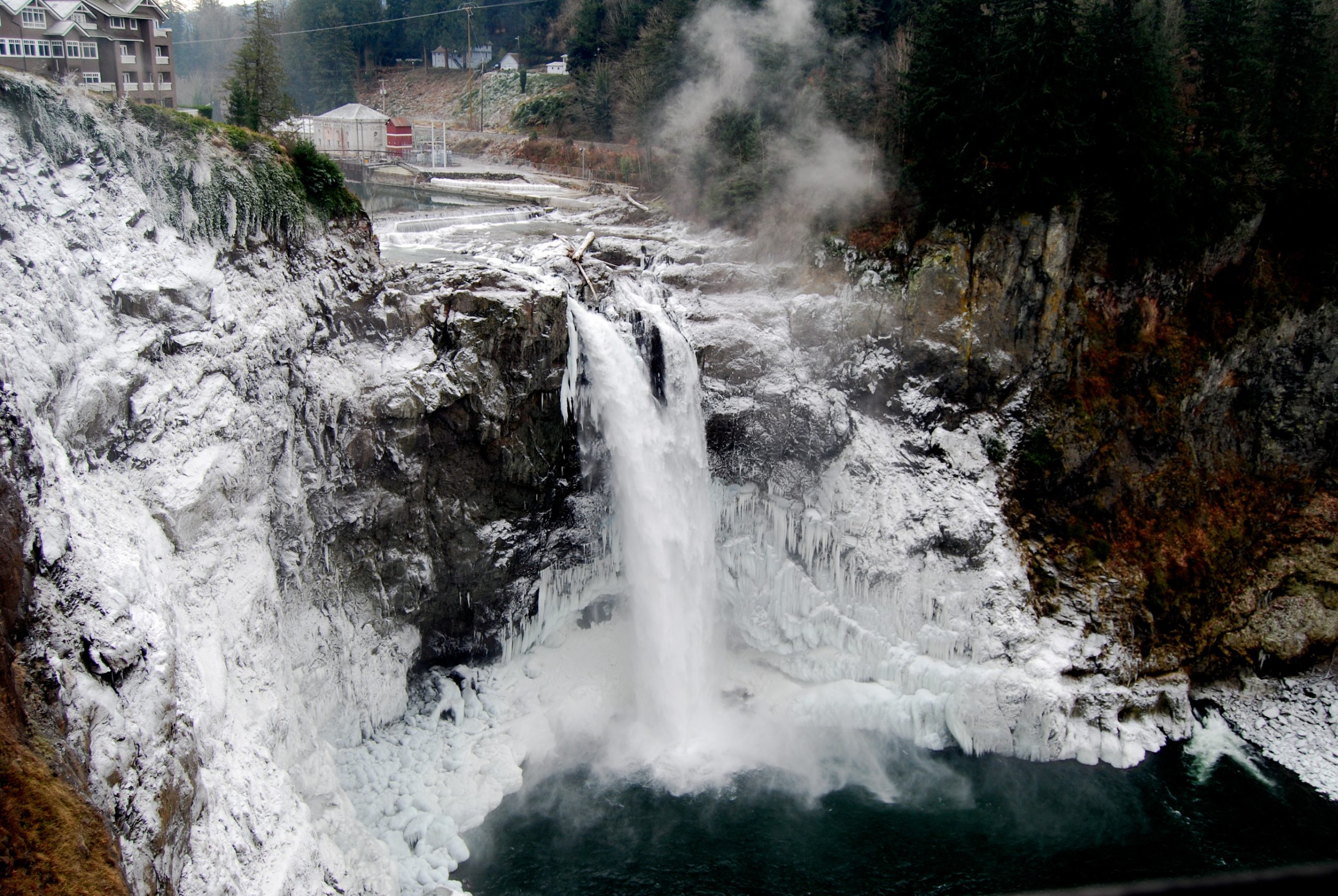 Snoqualmie Falls in the winter 