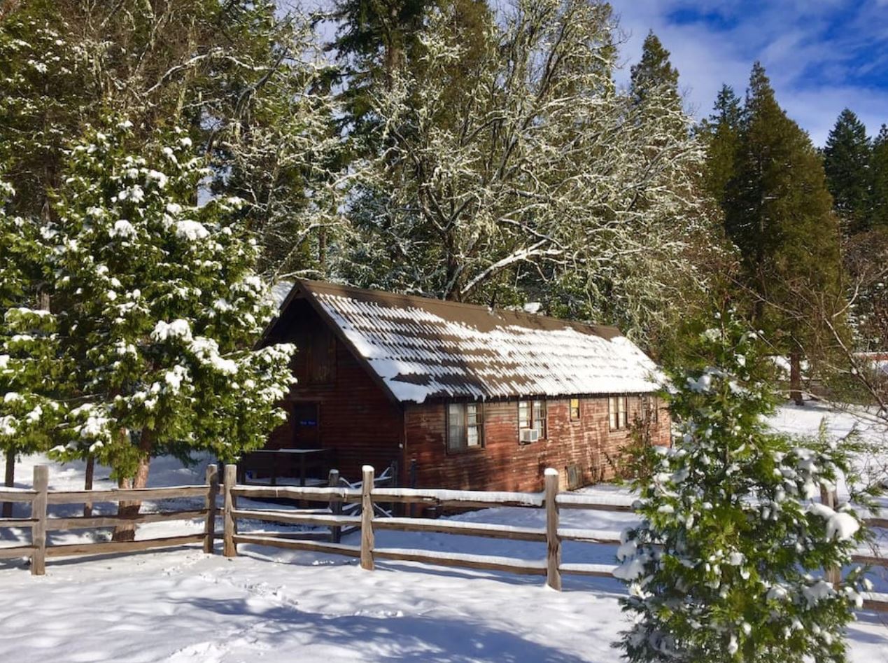 Crater Lake Bunkhouse