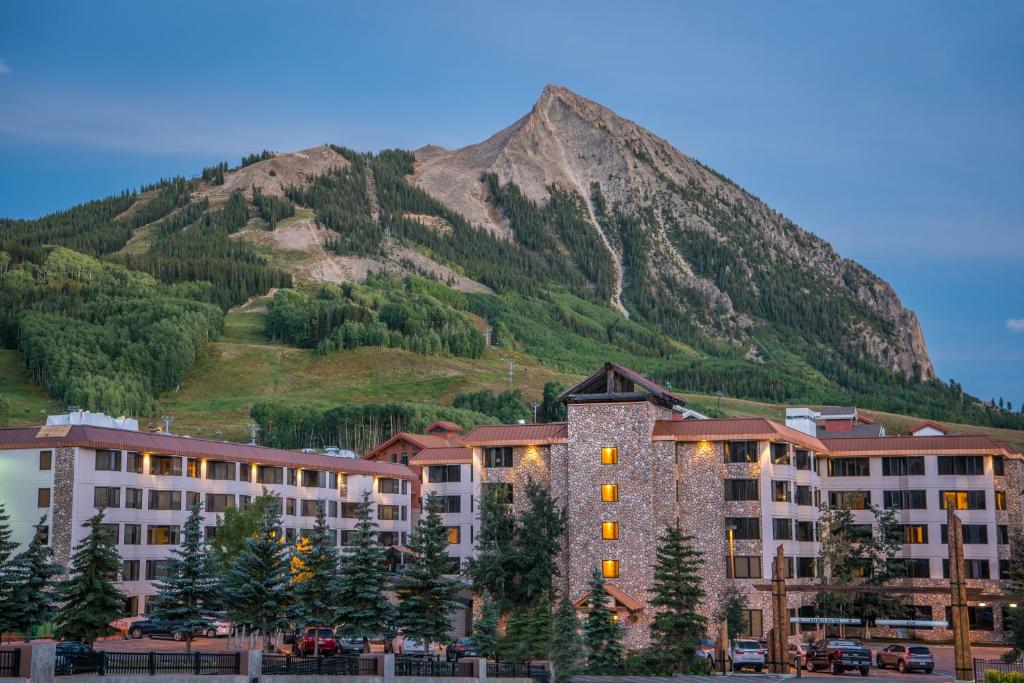 The Grand Lodge Hotel & Suites - Crested Butte