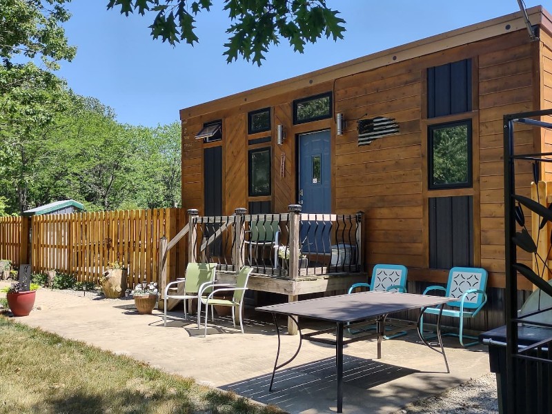 Eclectic Tiny House on Duck Pond