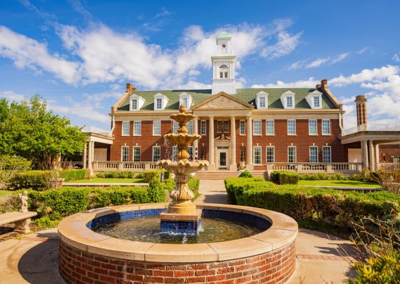 Sunny exterior view of the Dominion House at Guthrie, Oklahoma