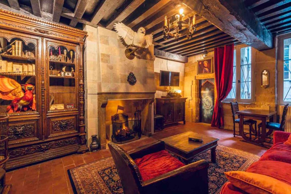 Harry Potter themed apartment in France
