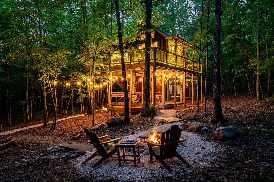 Bella Luna Romantic Mountain Treehouse