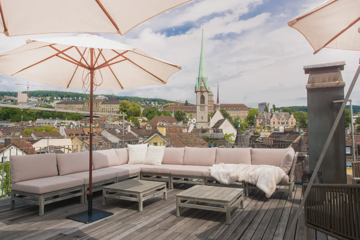 Limmatquai River View Apartment with Jacuzzi - Zurich