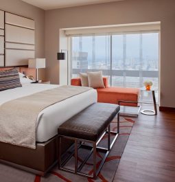 guest room at Grand Hyatt San Francisco