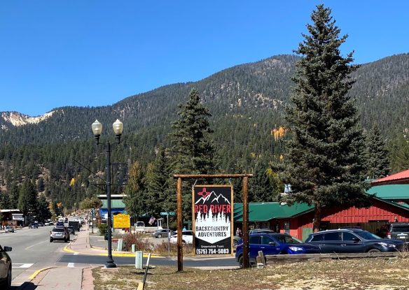 Outdoor outfitters sign in Red River