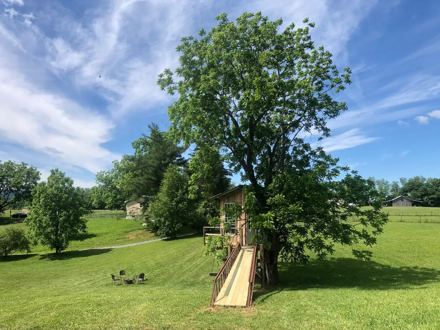 Treehouse at Fairview Farms