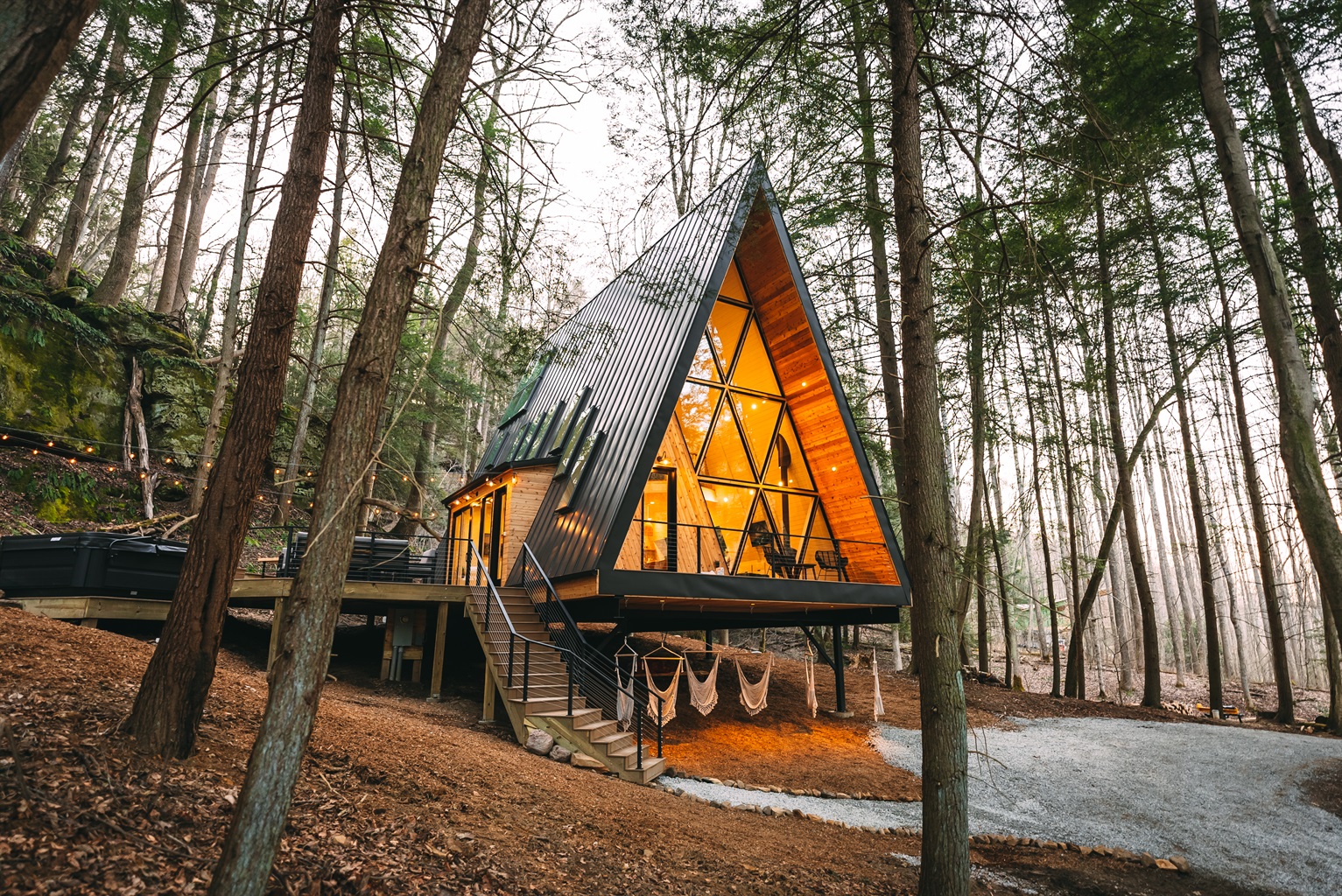 Dunlap Hollow A-Frame - Rockbridge, Ohio