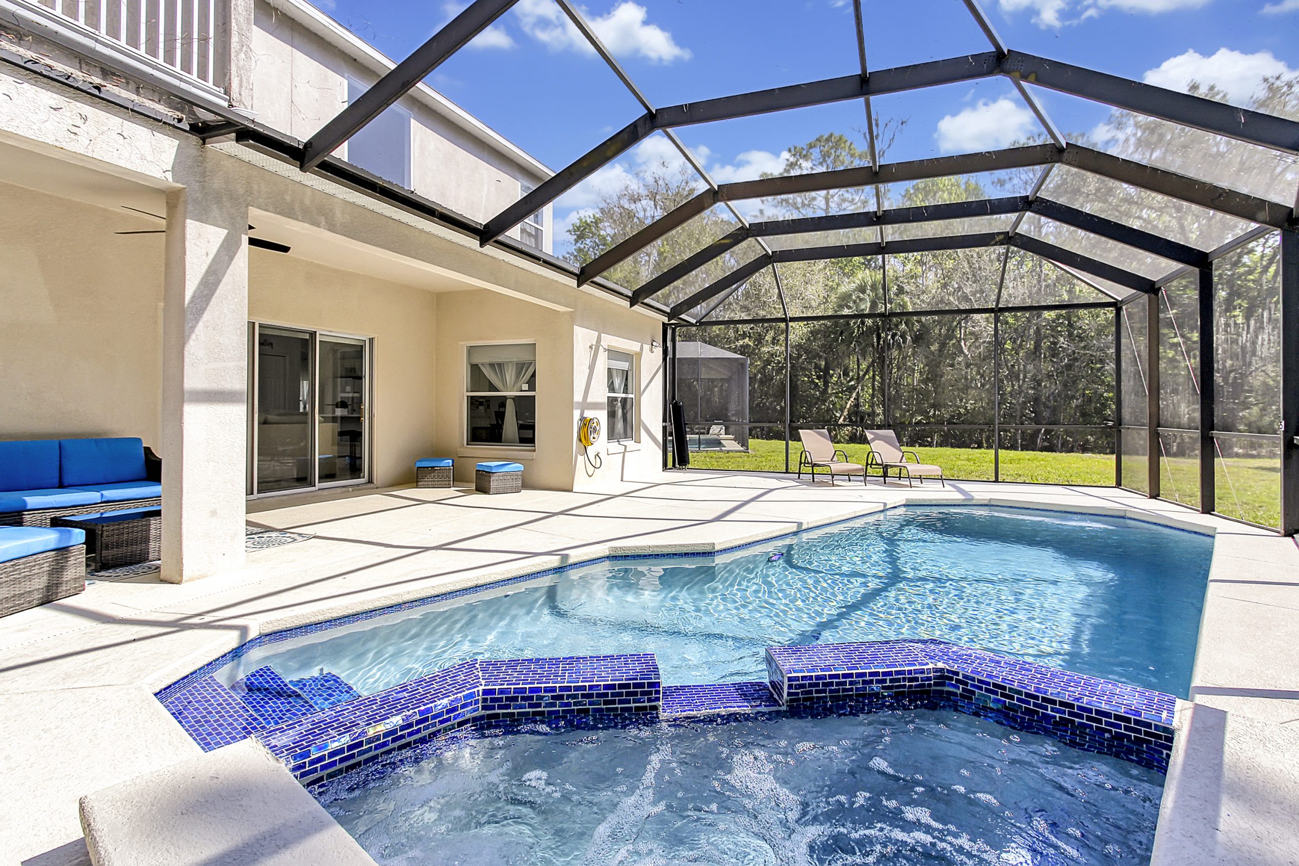 Cozy 5BR/3.5BA Pool Home Near Disney, Gated