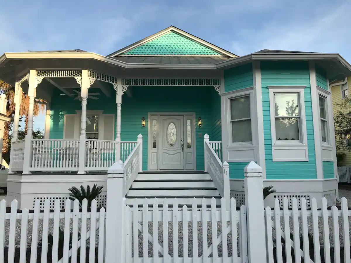 Unique architecture and an easy trip to the beach